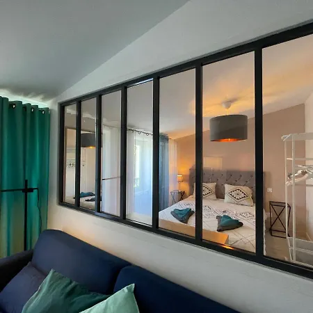 La Chabotine -t2 Calme, Et Lumineux Lejlighed